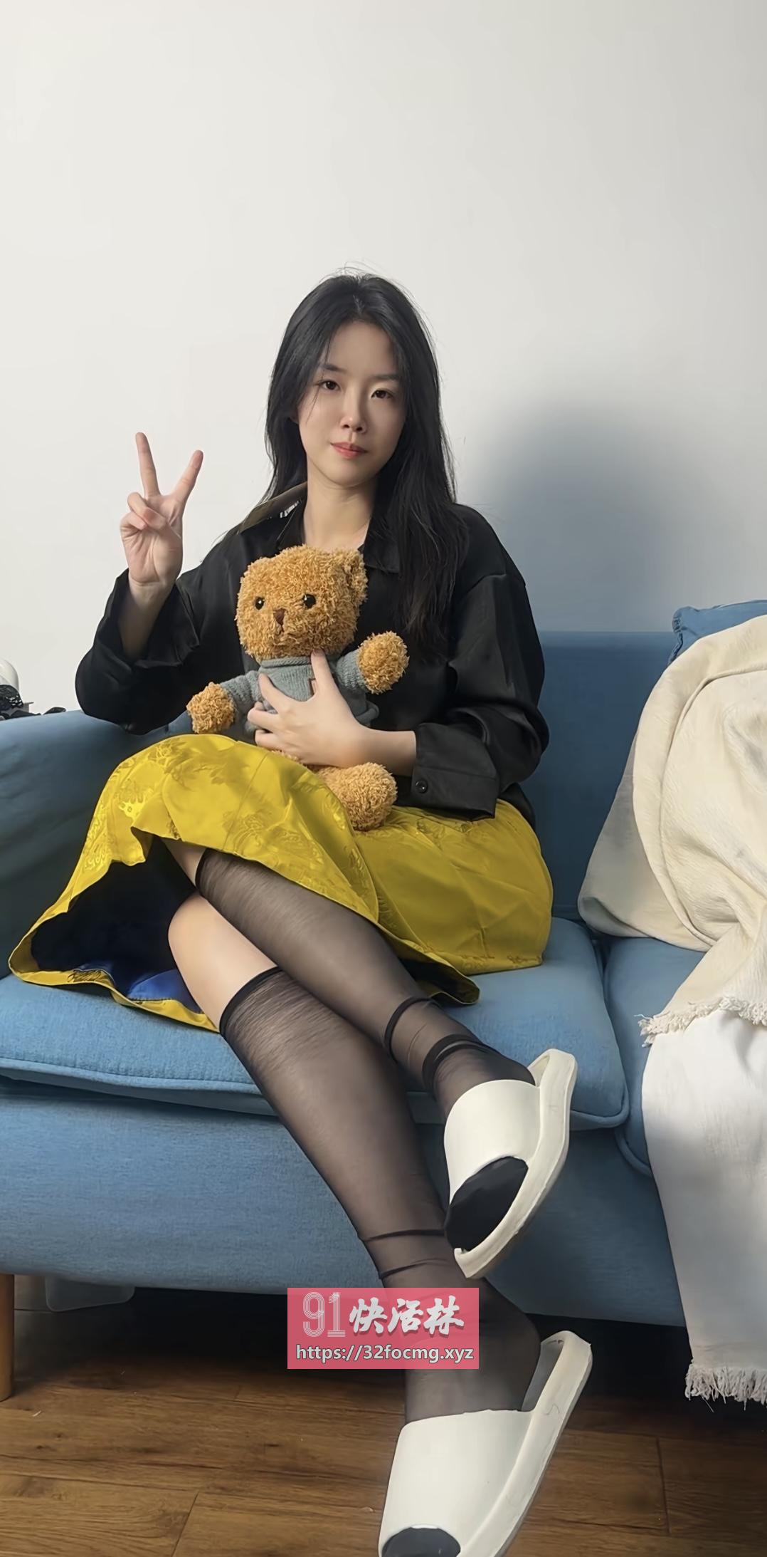 天然巨乳美鲍小喷泉