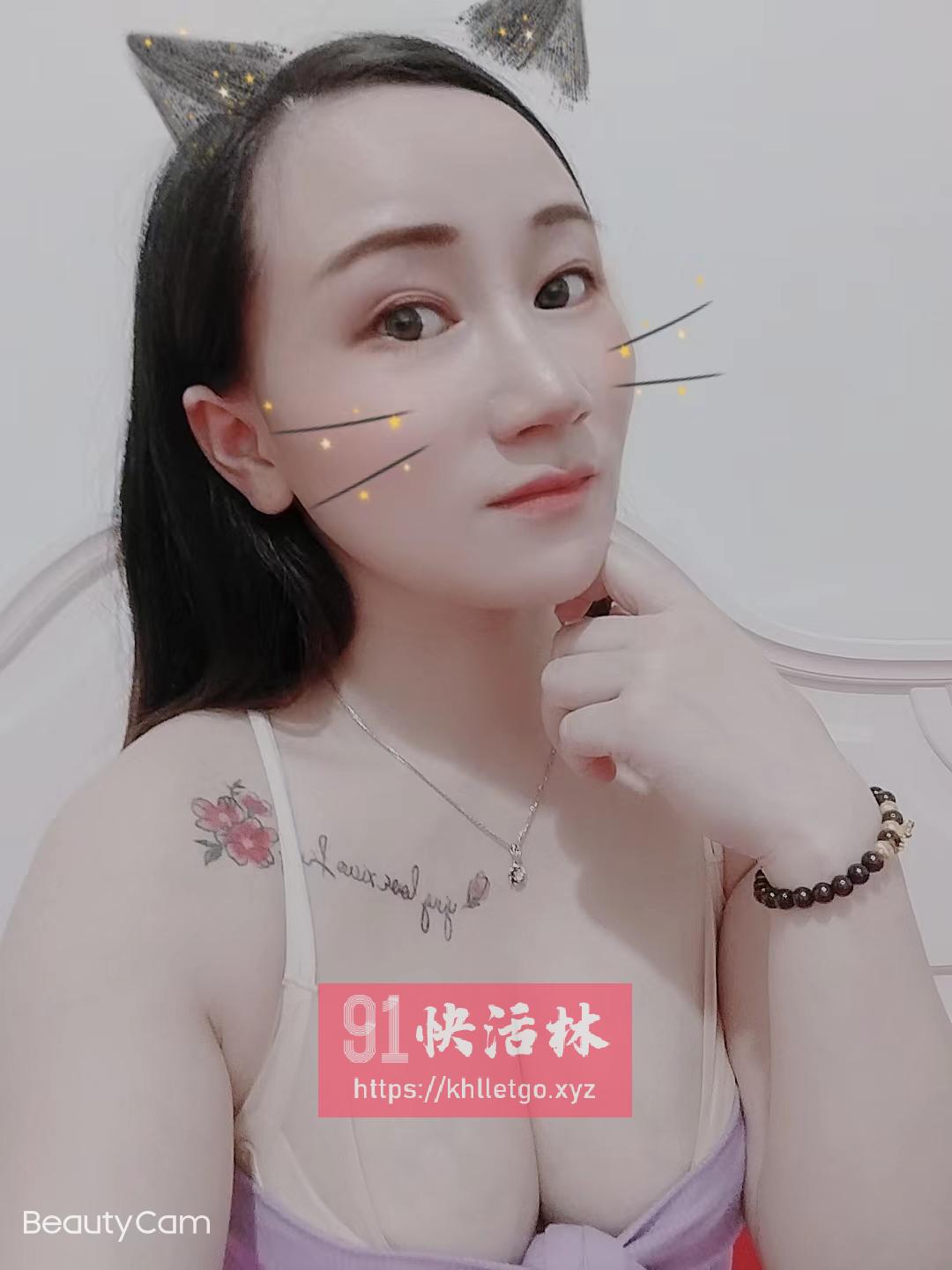 奶水充足奶妈英子