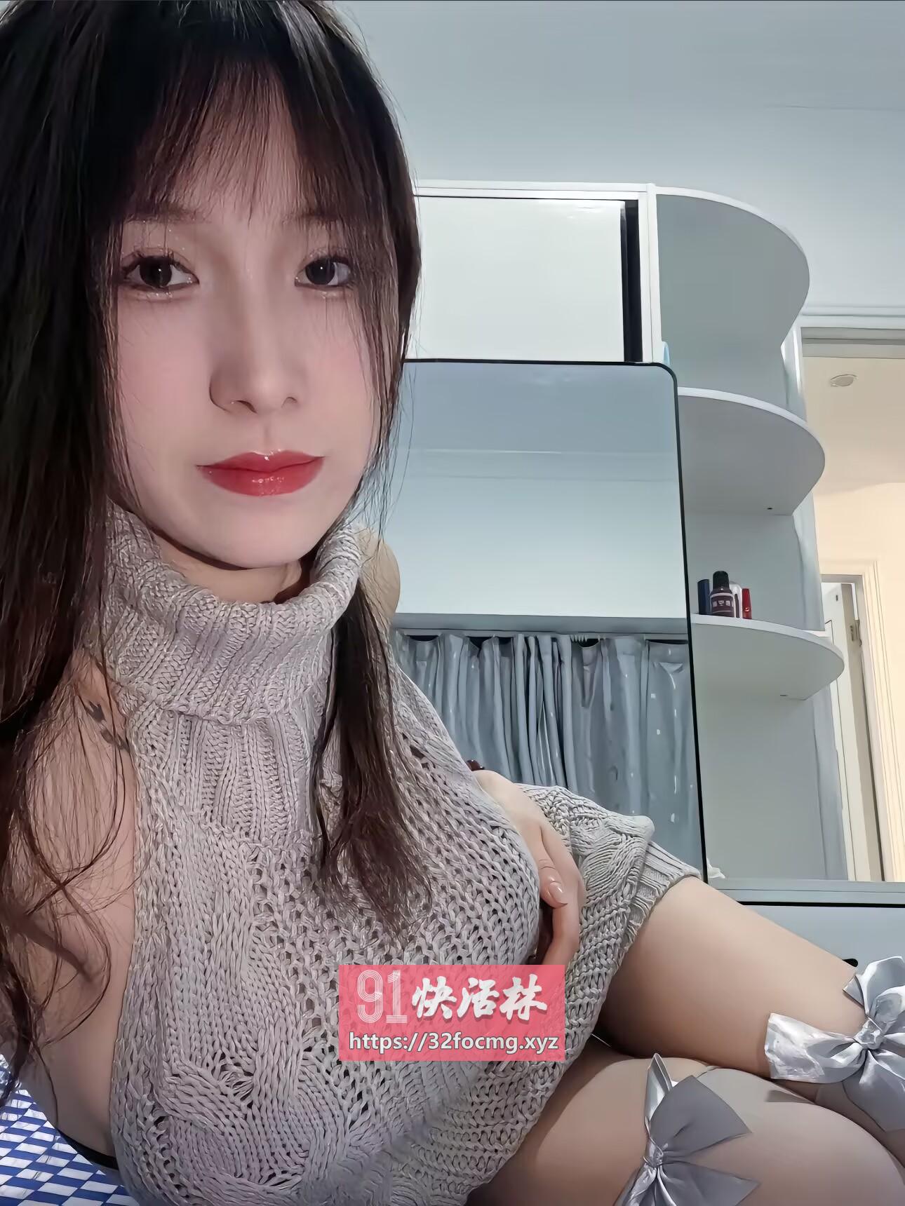 迷人美妞芝芝老师