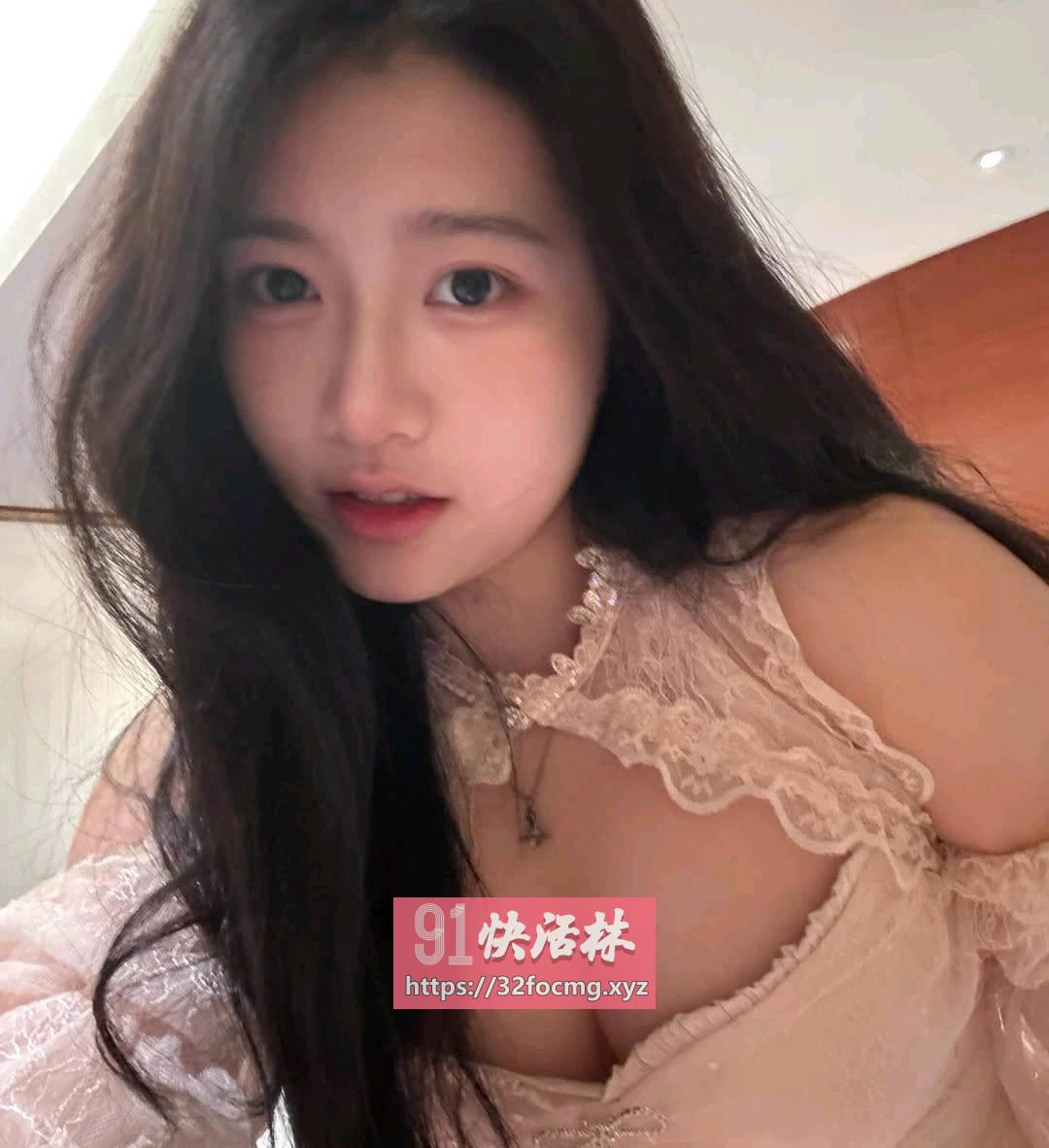 高级感很强的湿滑尤物