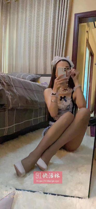 骚夏天大长腿安吉拉