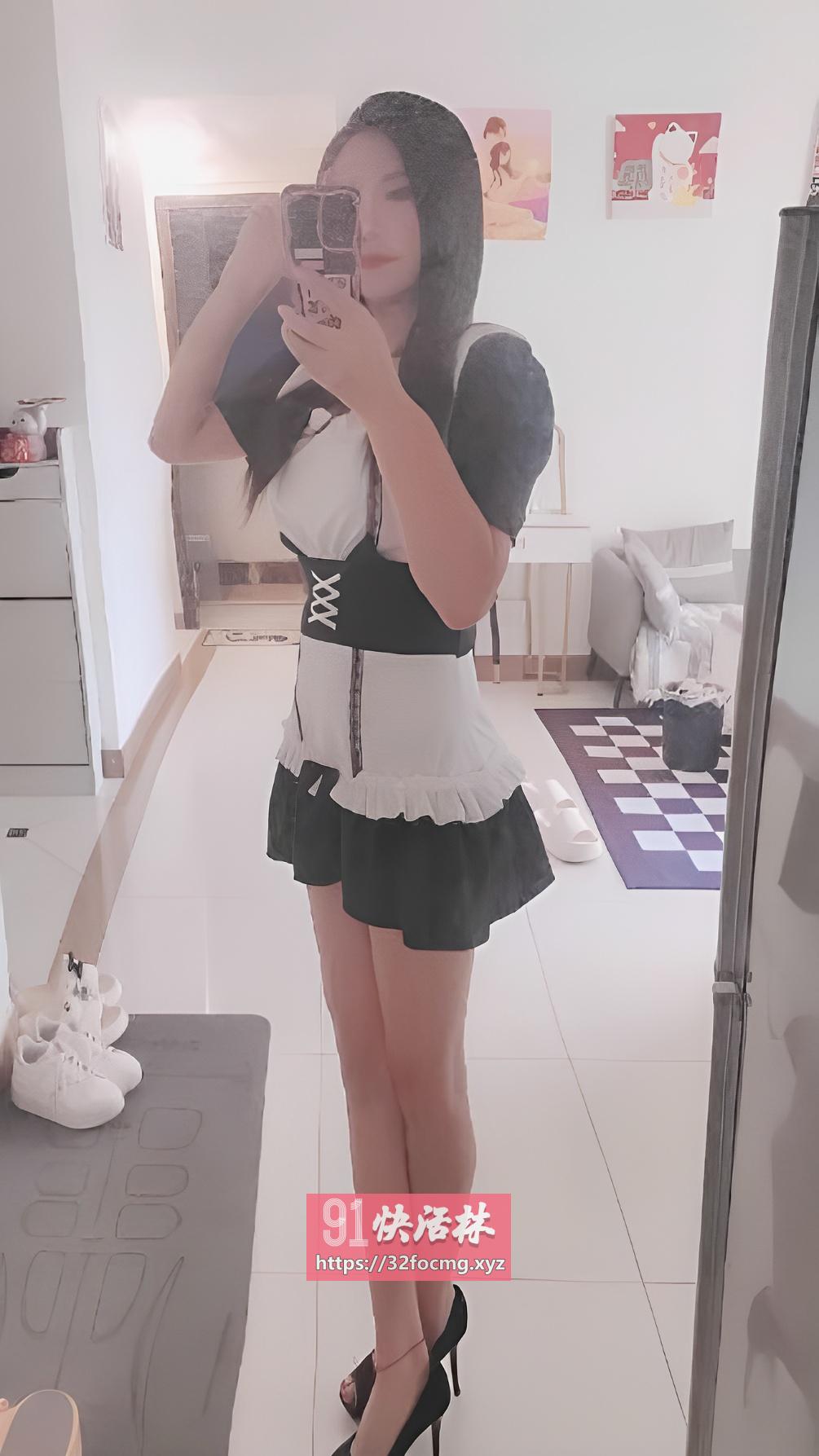 长腿御姐虎牙小姐姐