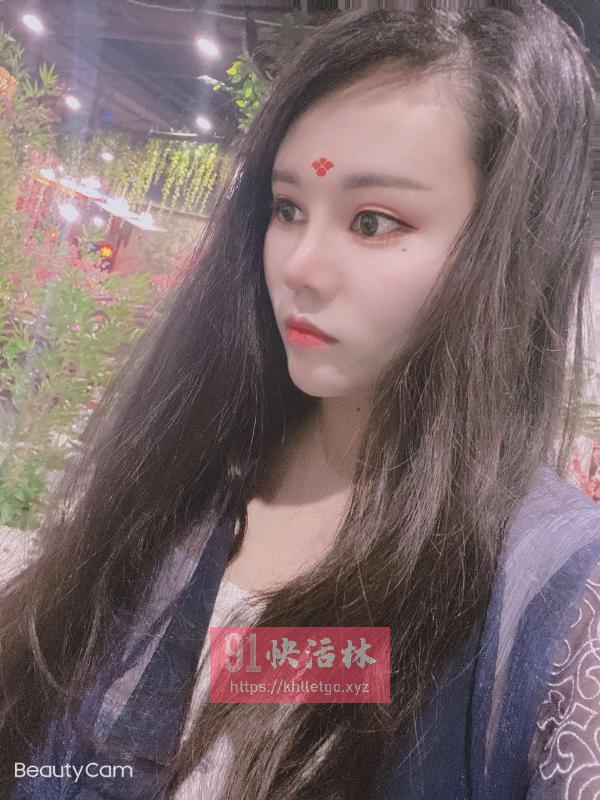 南京江宁竹山路小胖妹