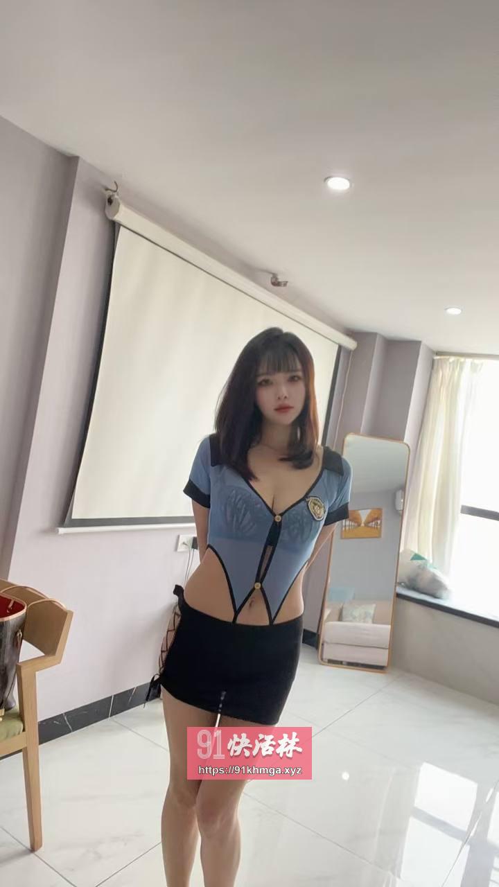 乳大风骚火辣妹