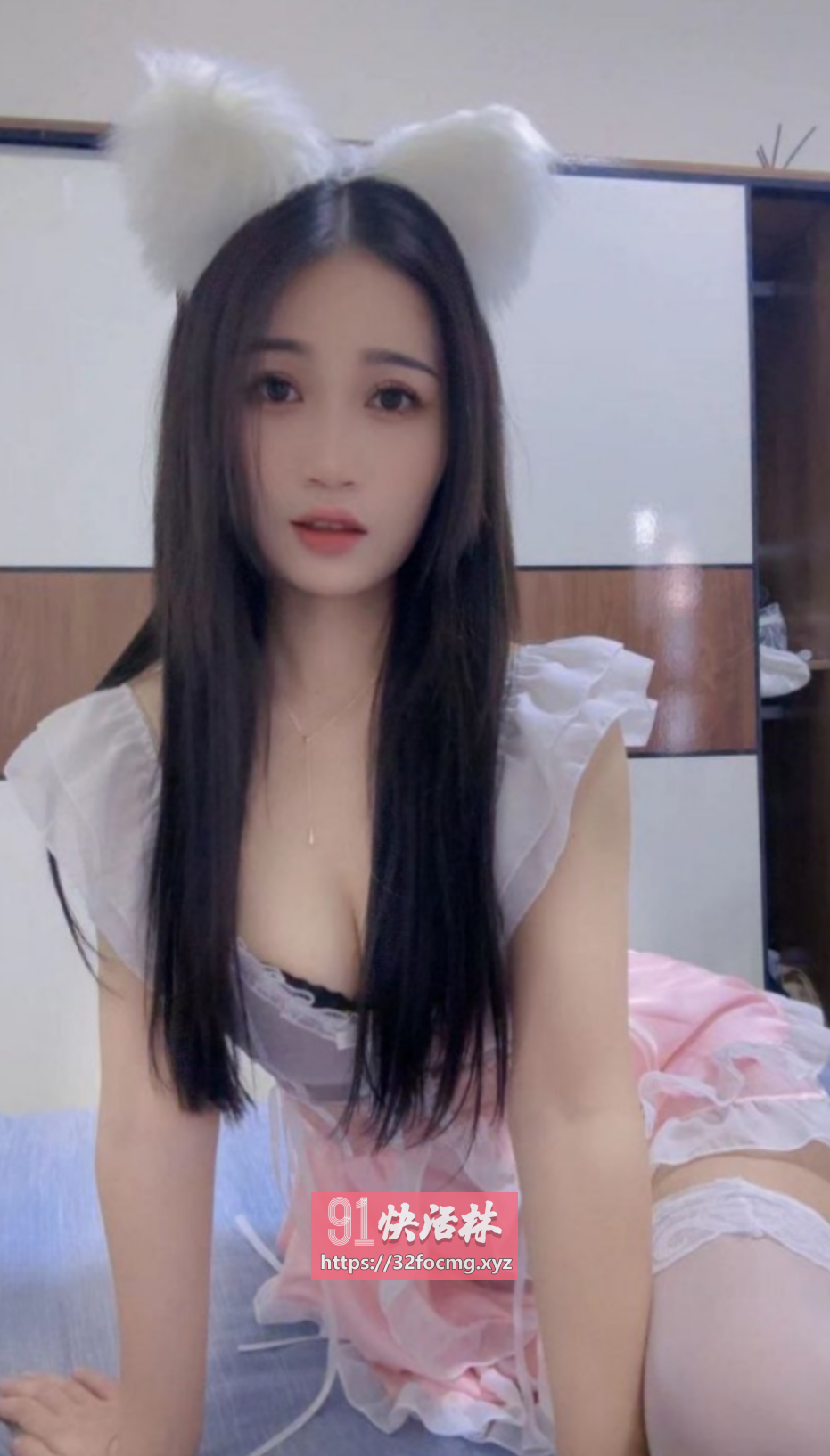邻家温柔小骚妹