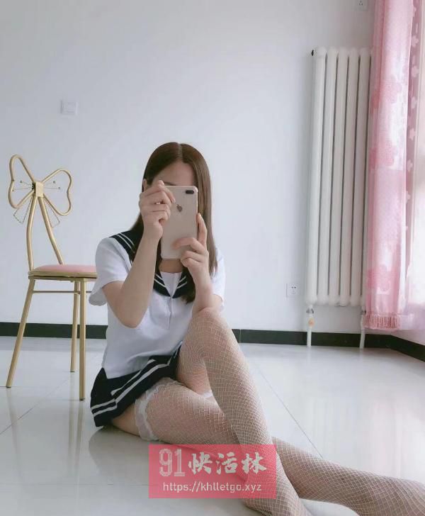 升龙广场娇小楼凤