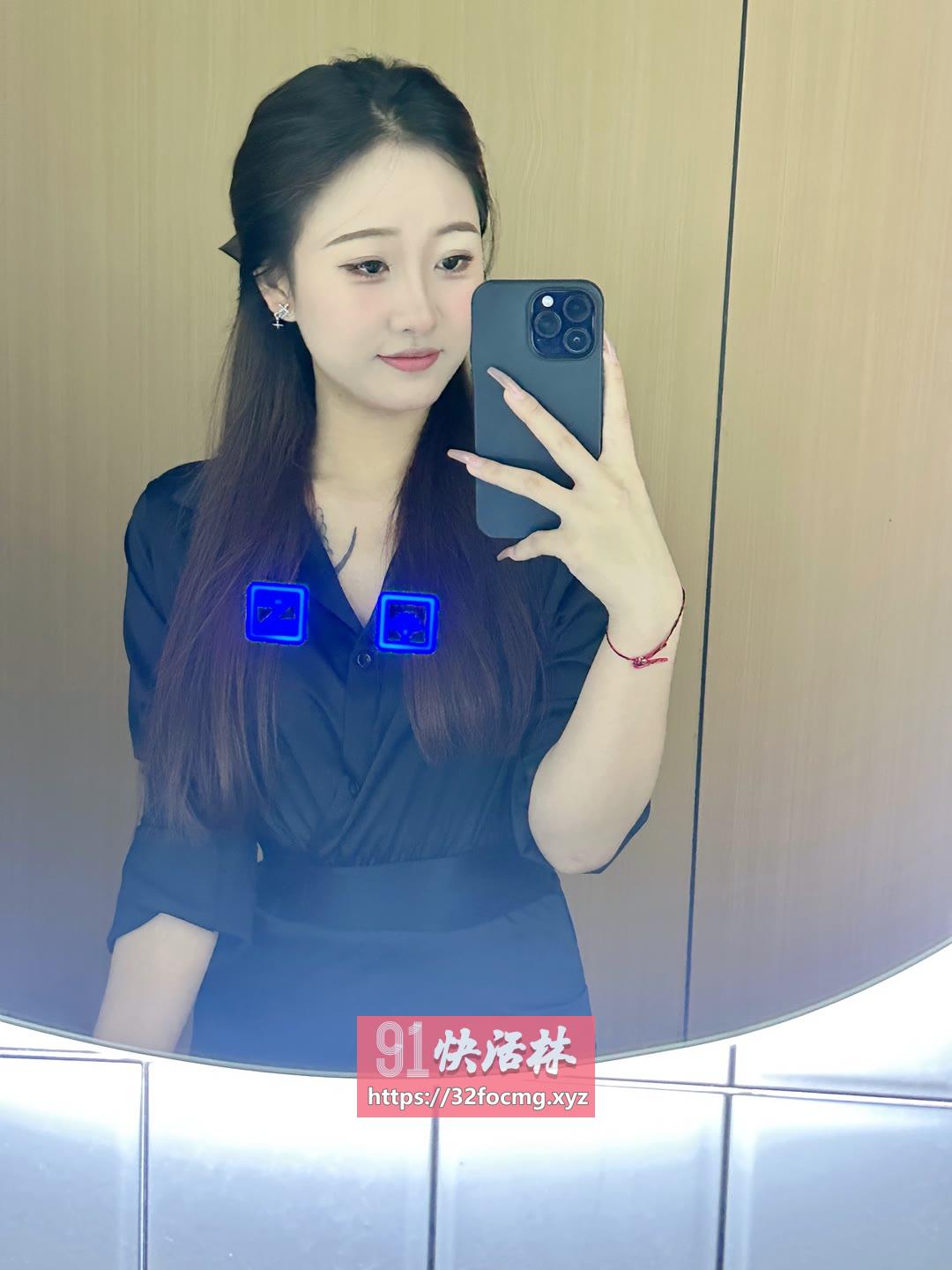 妩媚小妖精会撒娇