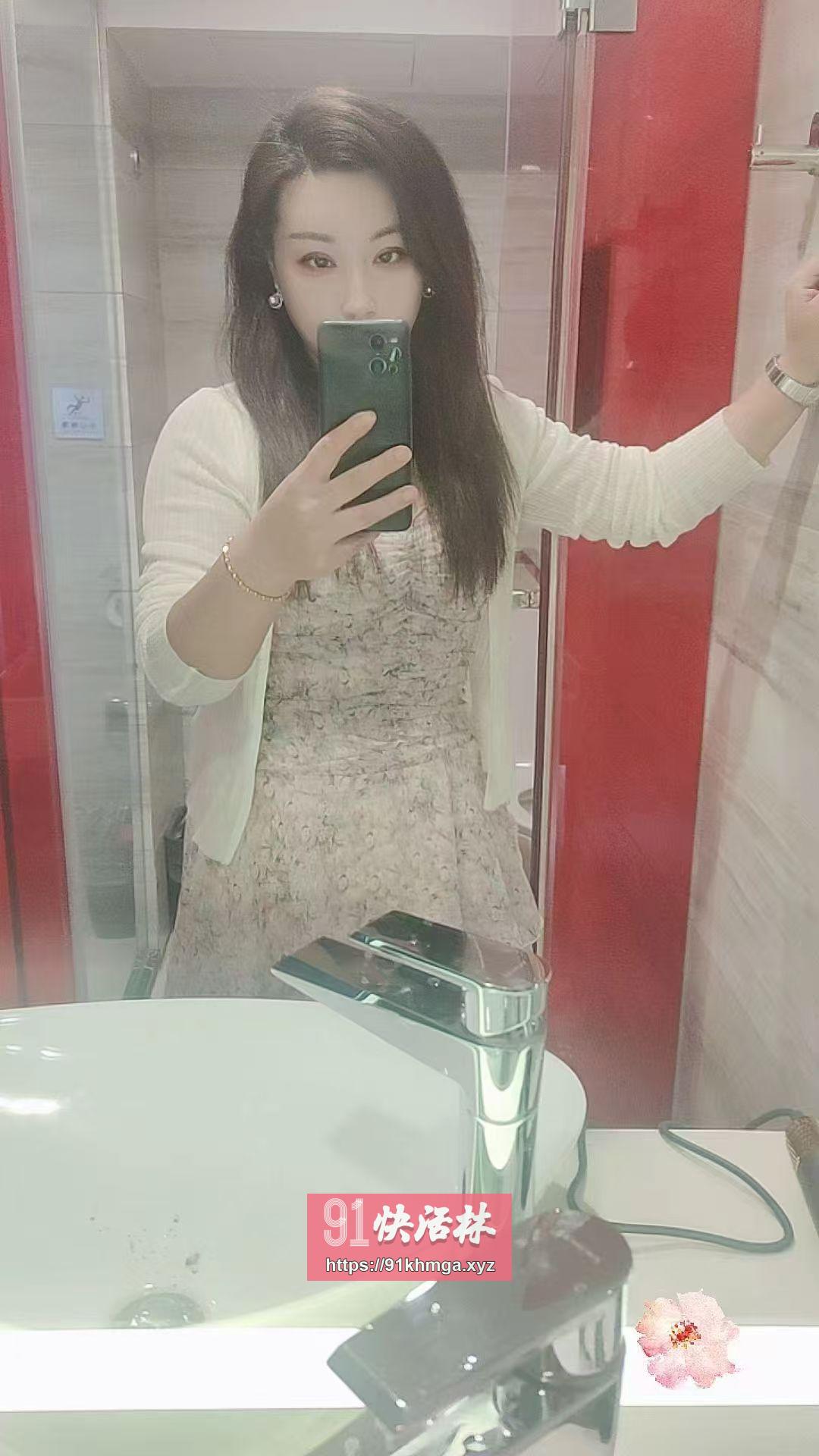 世纪城闷骚少妇，活好不催