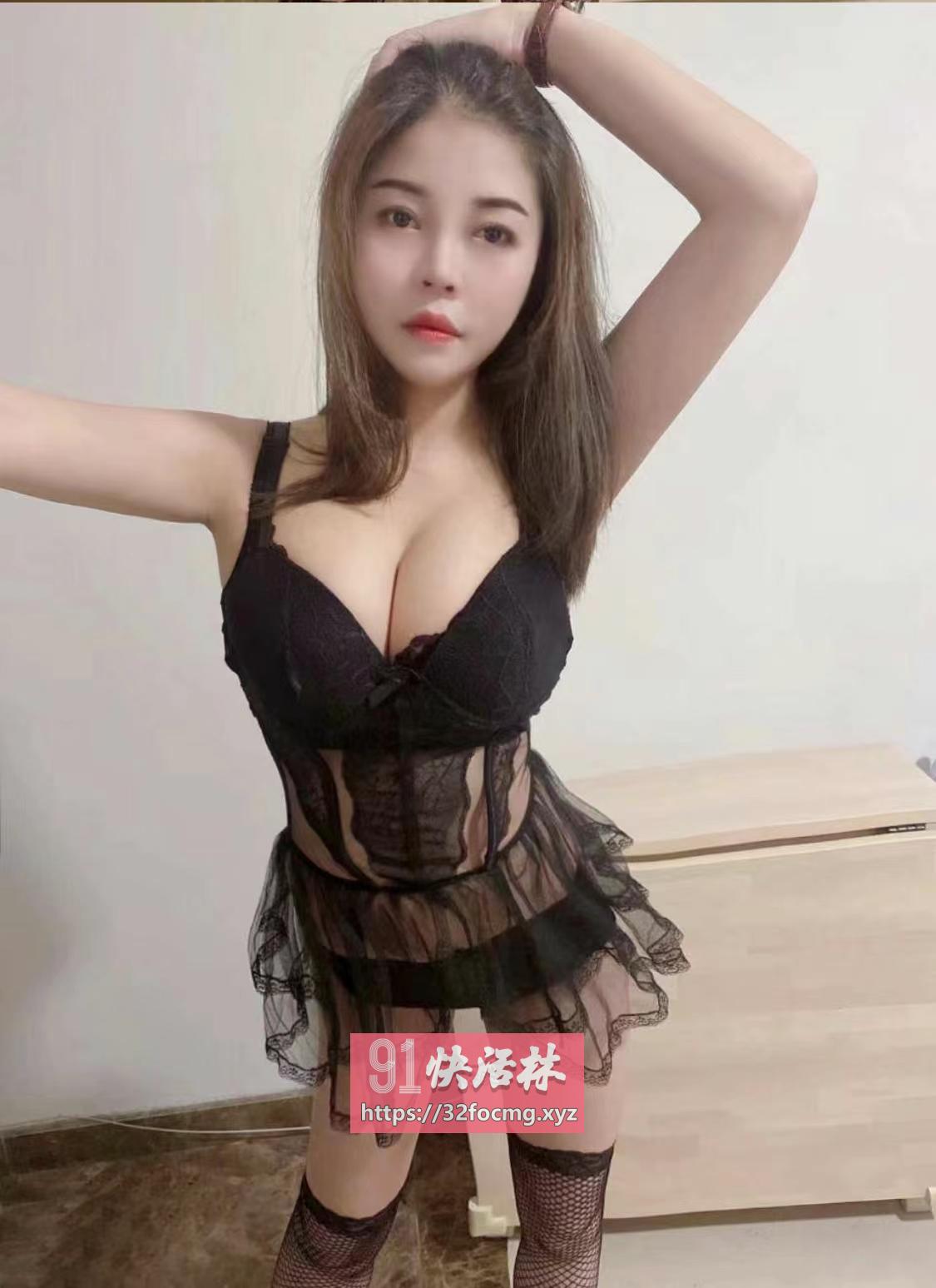 乳此美丽小西