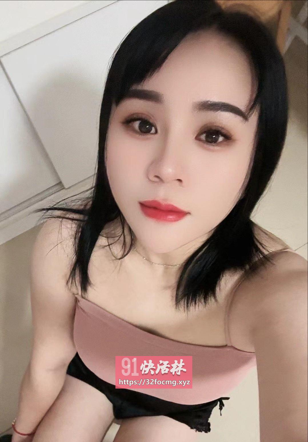 深圳妩媚丰满小少妇