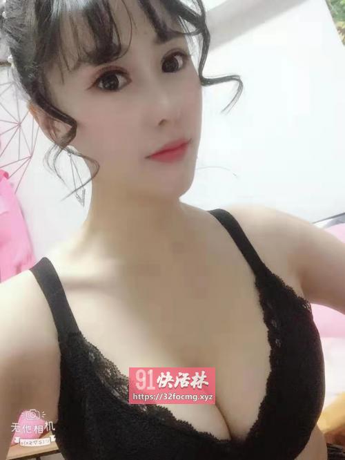 极品黑丝大奶年轻少妇