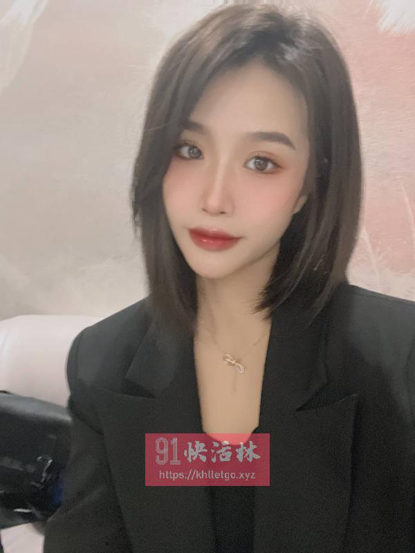 南山兼职嫩妹夏墨