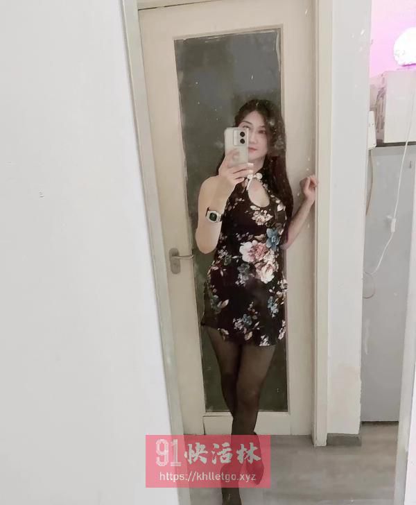 再约服务不错的熟女