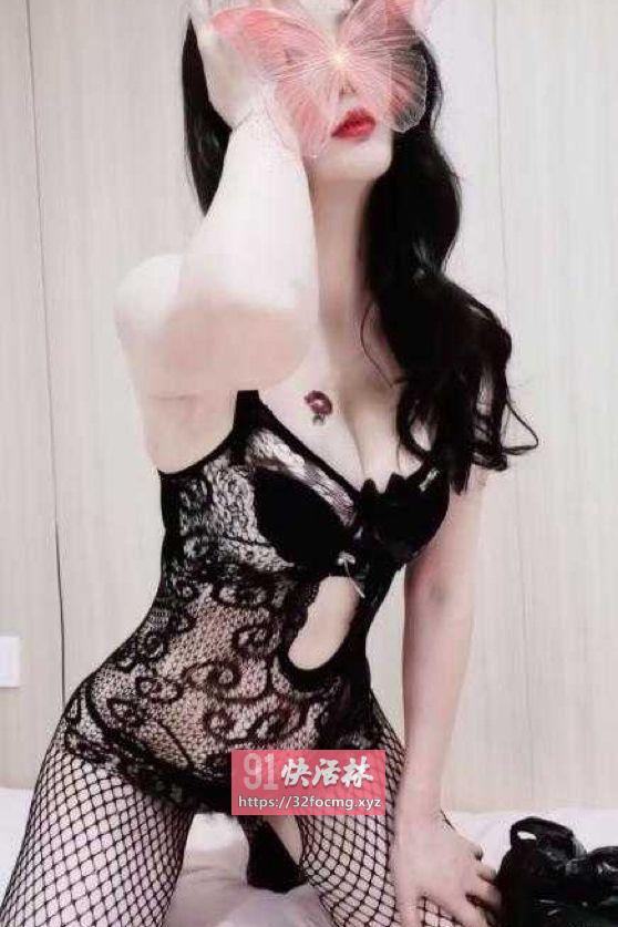 自动摇摆翘臀超爽