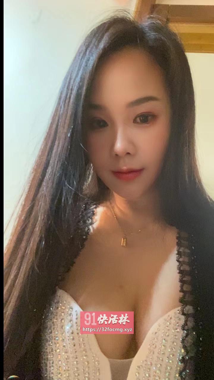 义乌贝村御姐