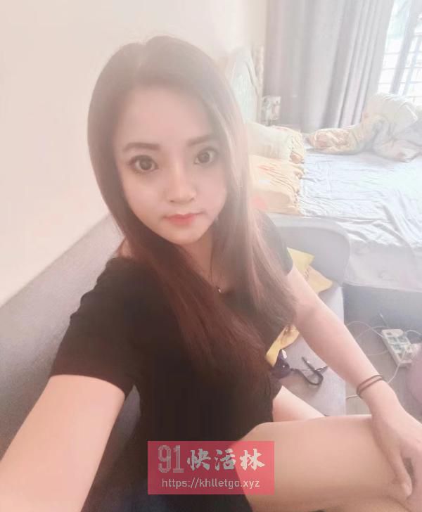 上城区泻火美少妇