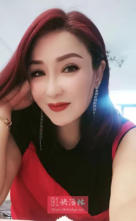 和平的一个姐姐