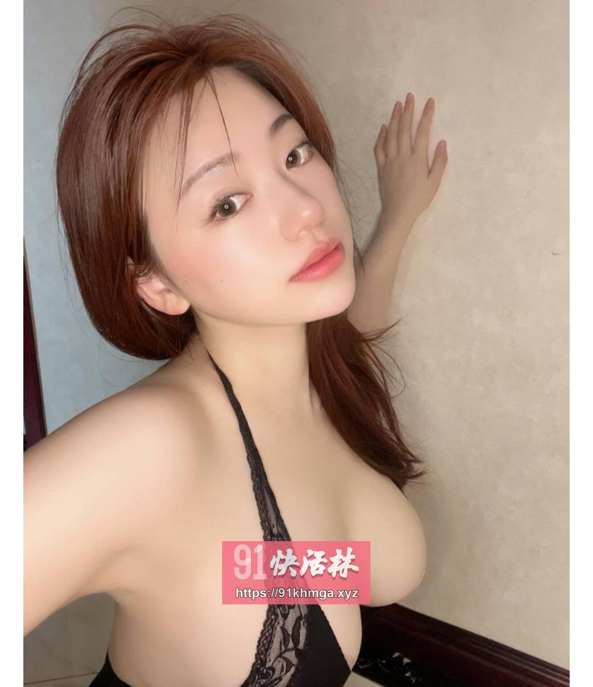 丝袜高跟鞋风骚小淫娃很骚气