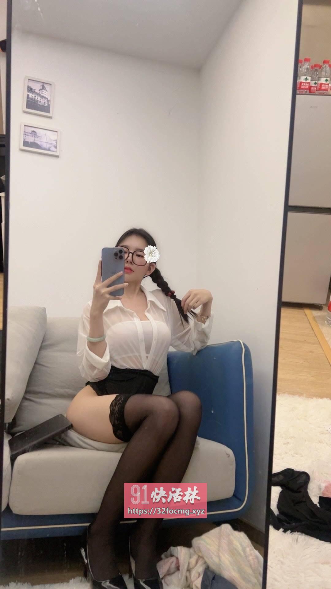 大胸温柔妹（已验真人）