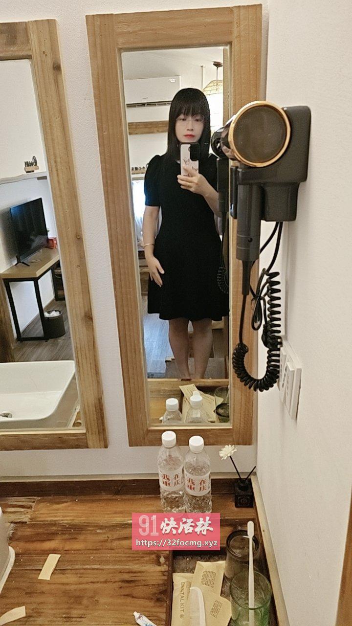 性价比眼镜妹
