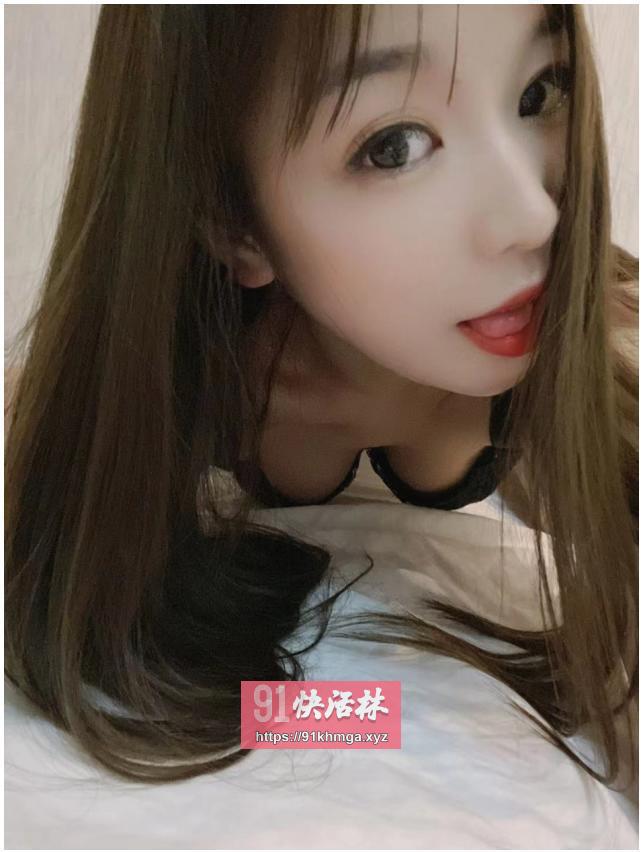 朝阳极品鲍鱼逼妹子