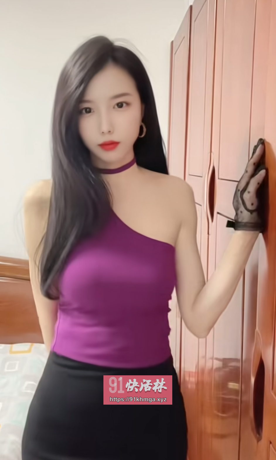 细皮嫩肉高质量御姐下海