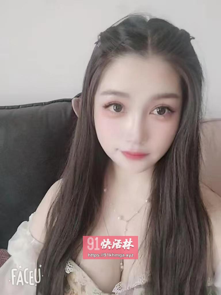 D胸可骚可甜的邻家小妹