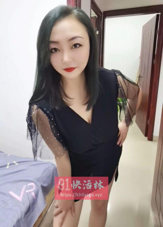 长腿少妇怡婷