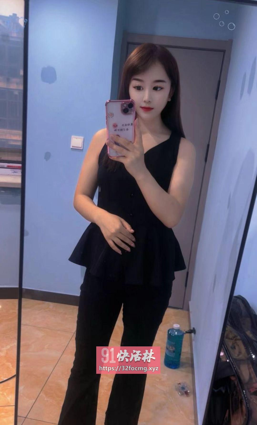 嘉定区性感尤物情趣御姐强烈推荐
