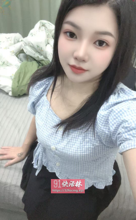 性感风骚服务系骚妹