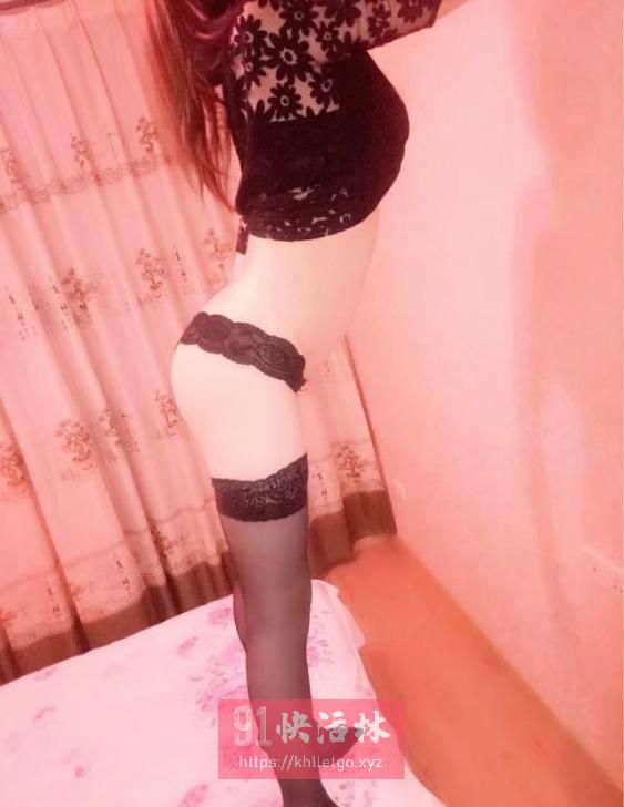 雨花台黑丝少妇