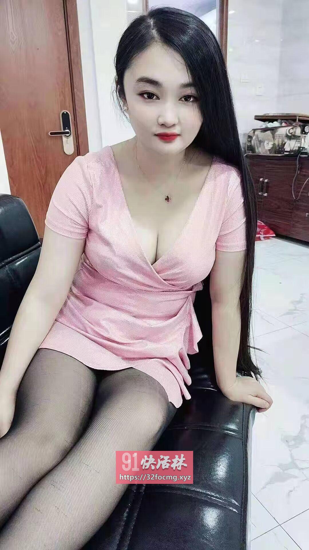 良家御姐身材丰满有韵味