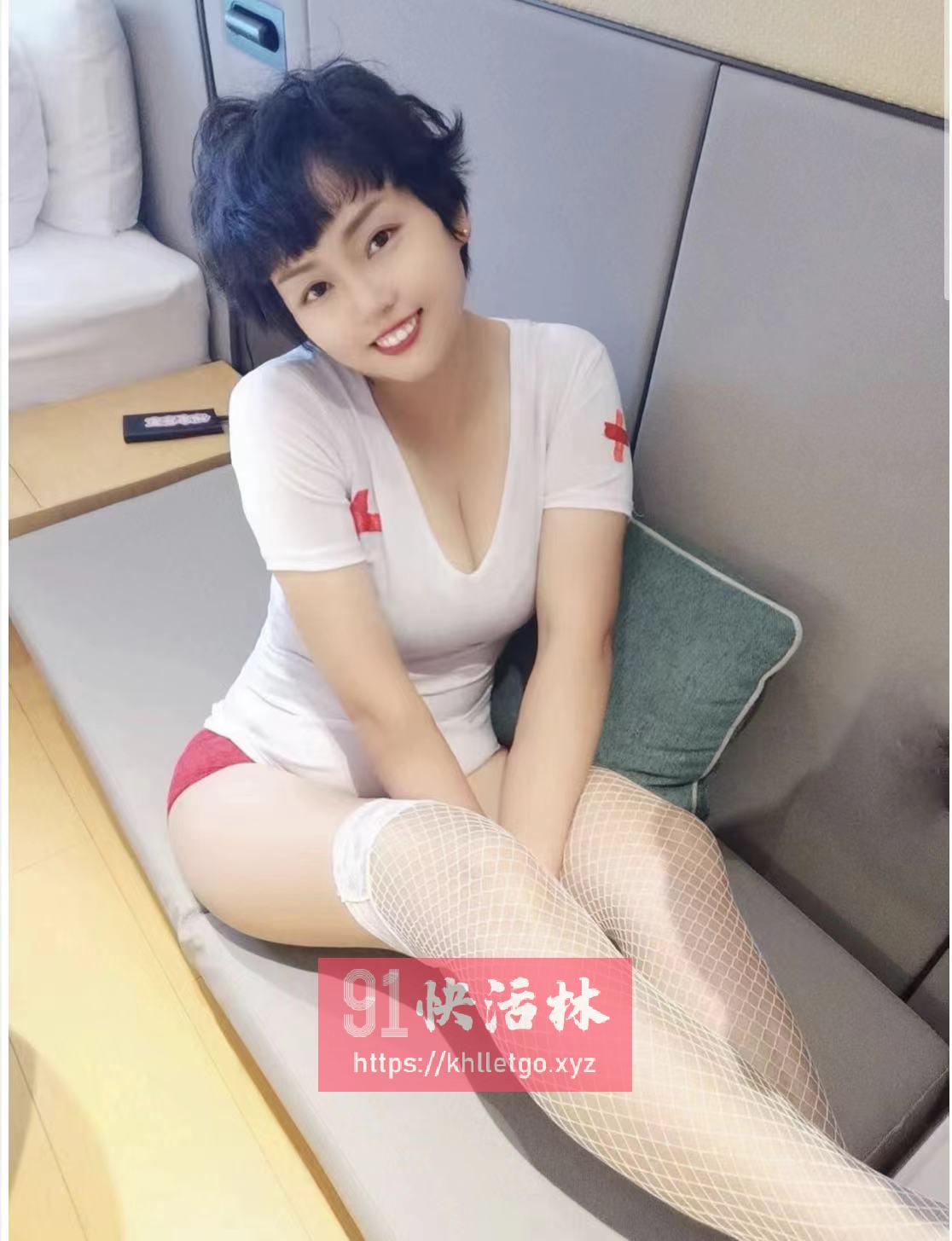 短发欲女小丸子