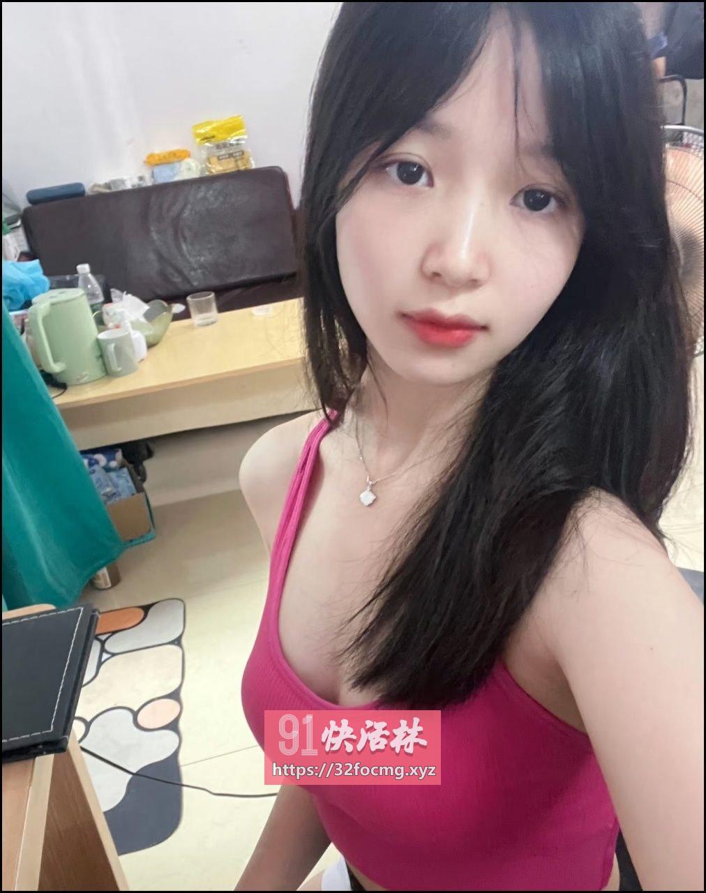 前凸后翘多汁