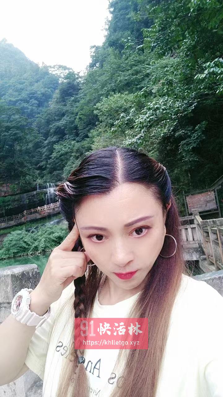 很骚的骚女人