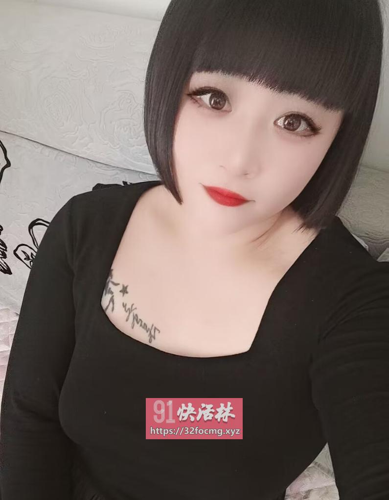 丰满型小姐姐