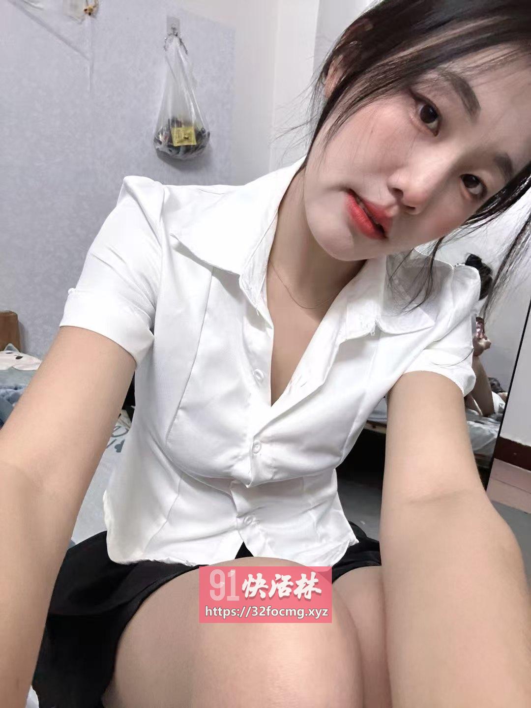 性感美女饱满女友型