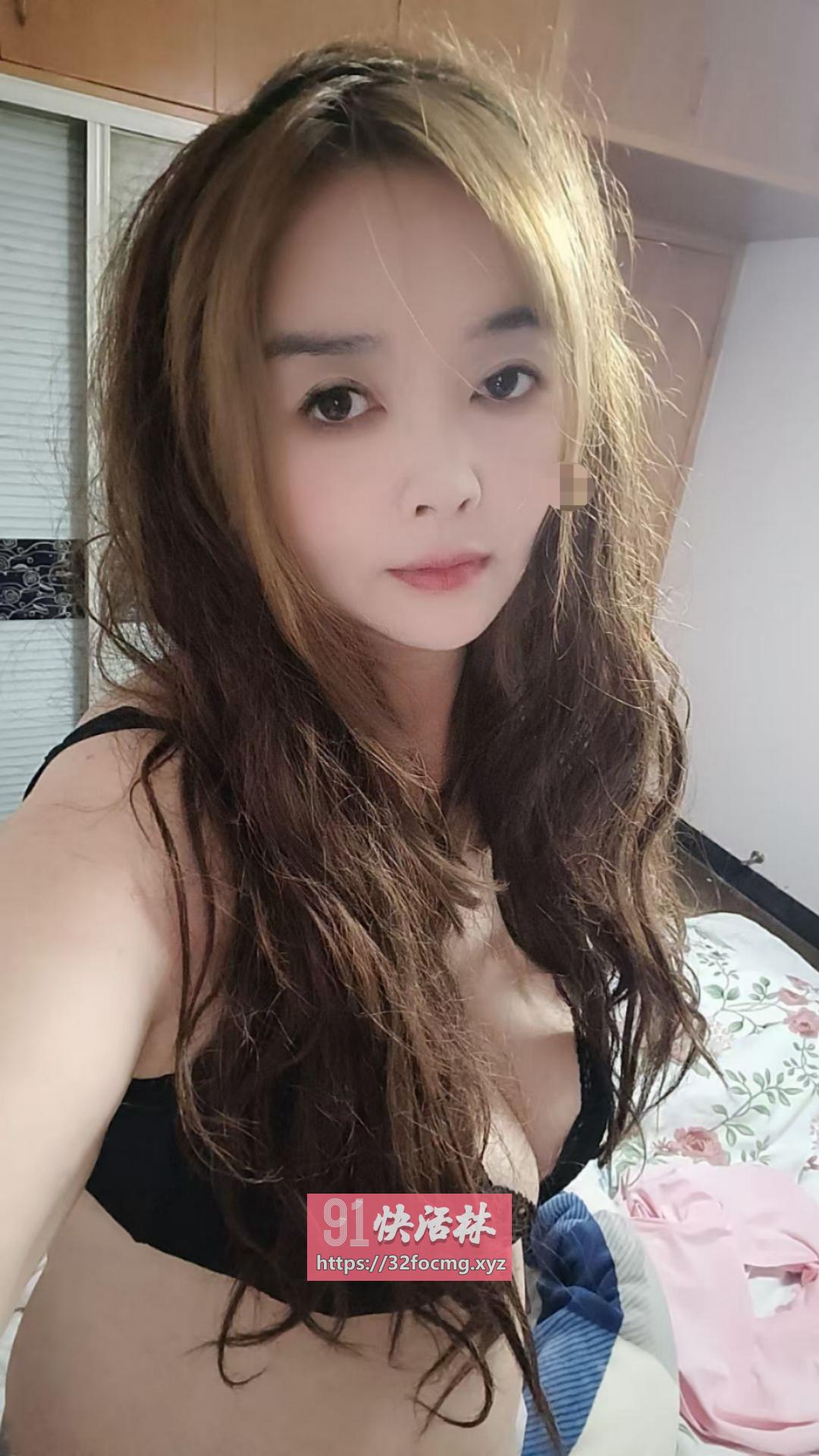 龙岗性感水嫩尤物