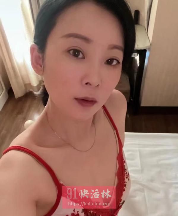 海珠纯欲少妇