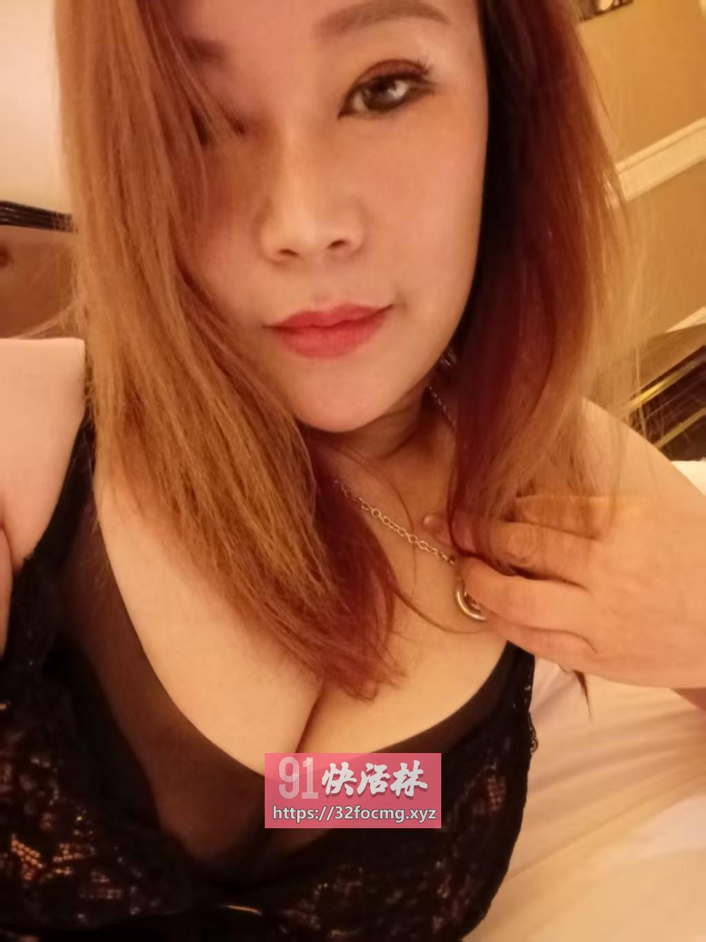 主动风骚熟女姐姐