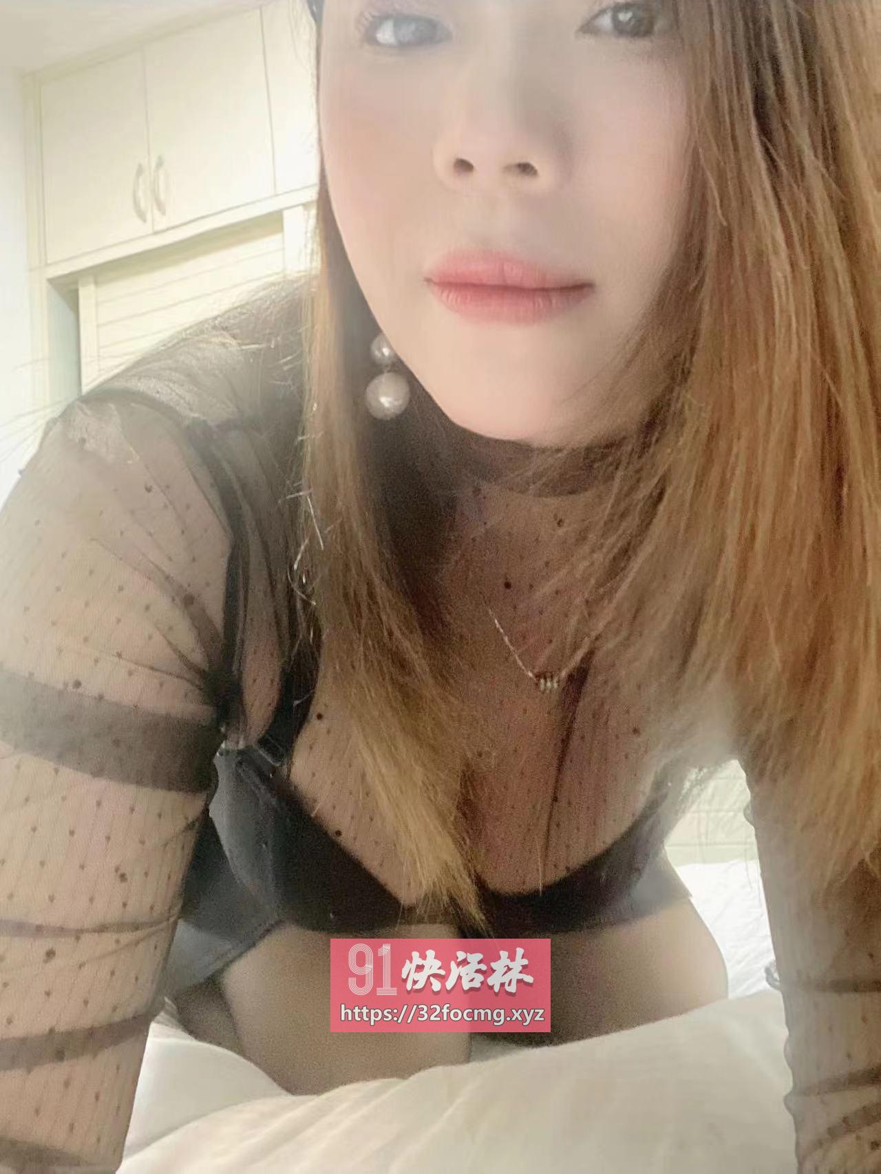 美臀少妇服务控