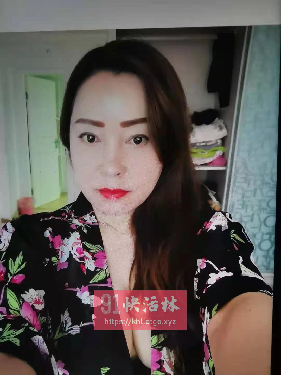 杨家湾熟女牵挂