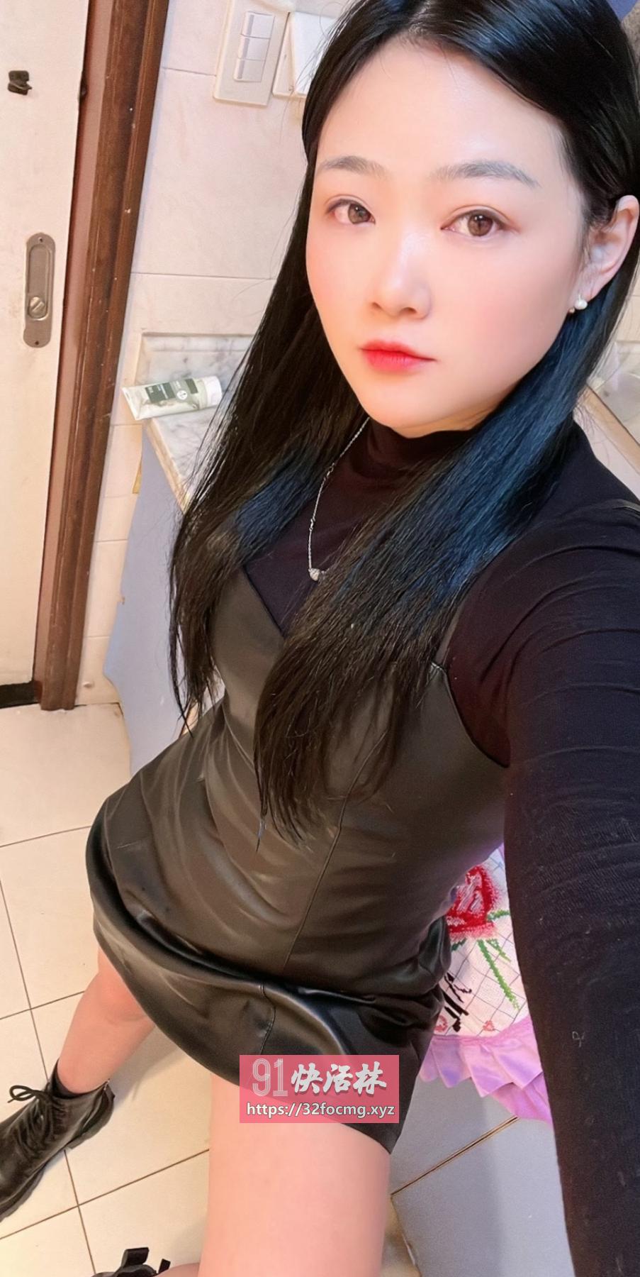 高颜值身材妹妹