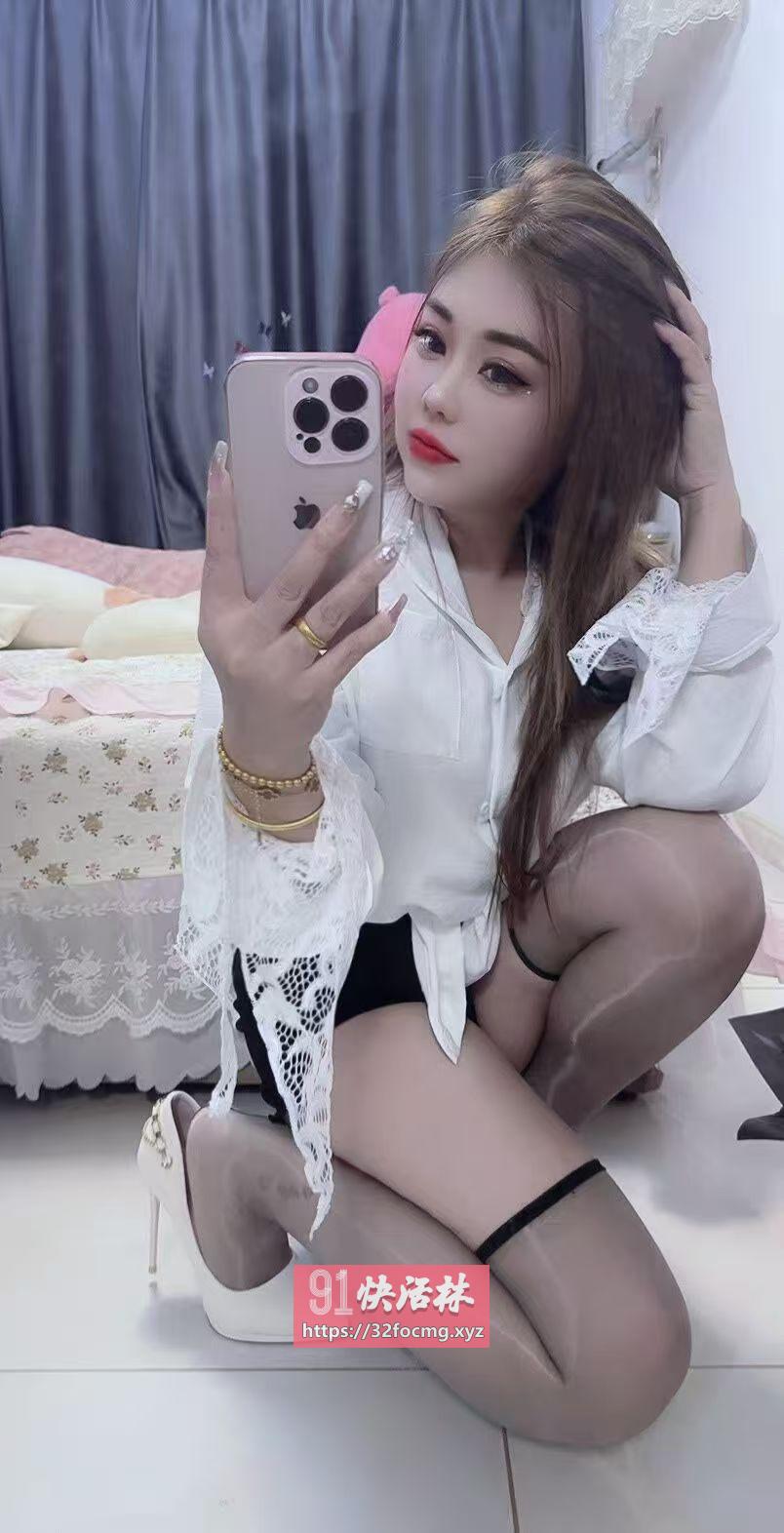 蜜桃臀性感妹妹