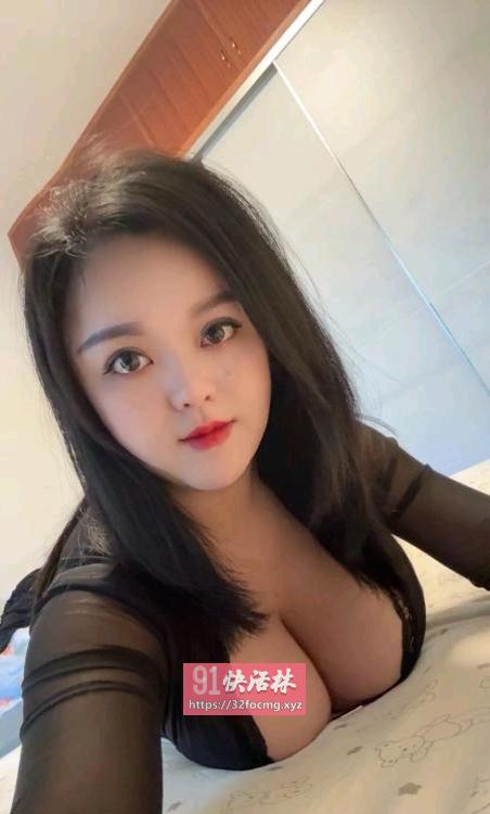 大战大奶骚妇