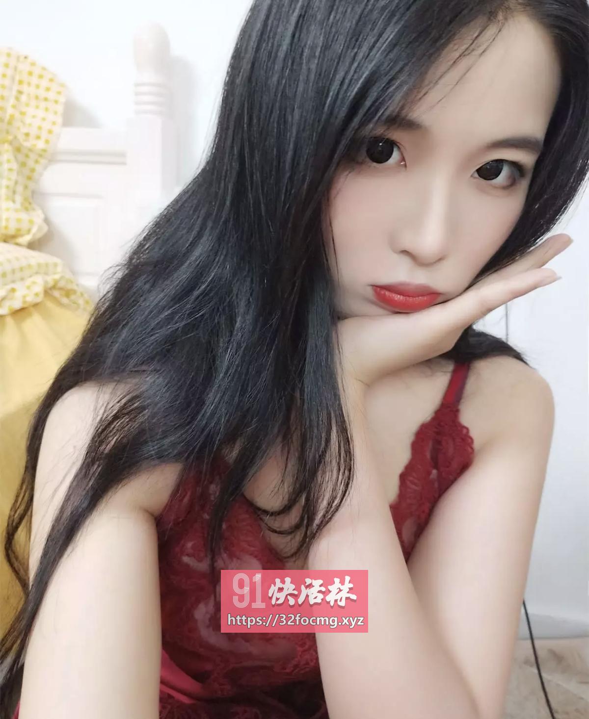 衡阳高马尾大胸甜妹