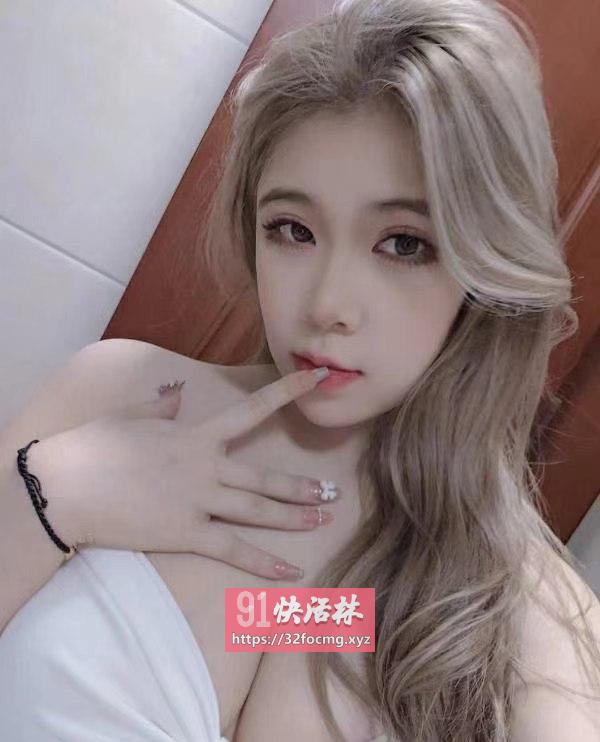 芜湖丰满大胸骚妹秋秋活好
