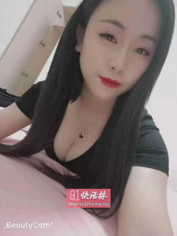 性感丰满大胸凤姐