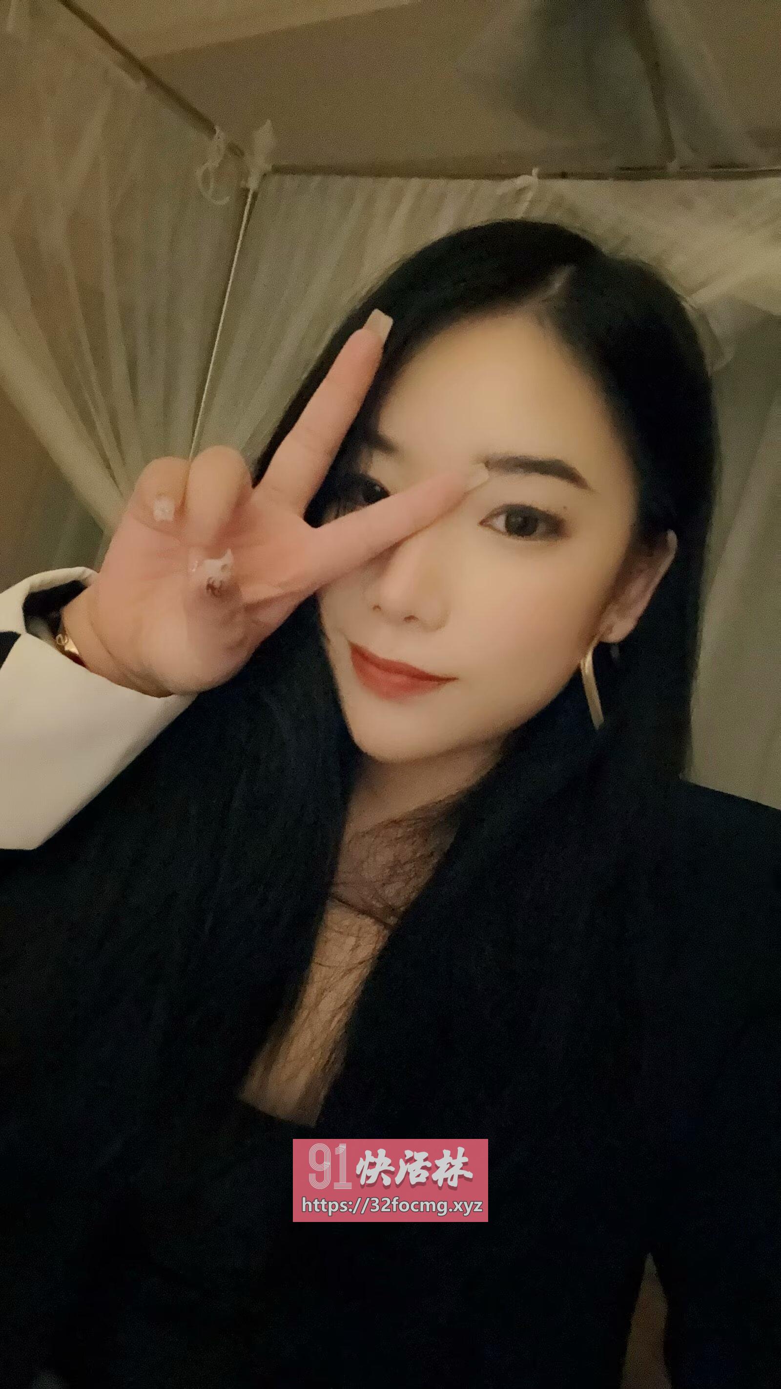 温柔迷人风骚新人妲己老师