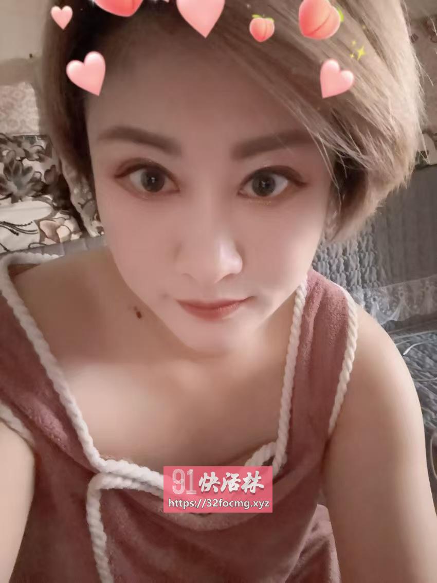 济南历城区短发妹子
